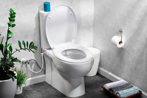 חיבור לברז מים